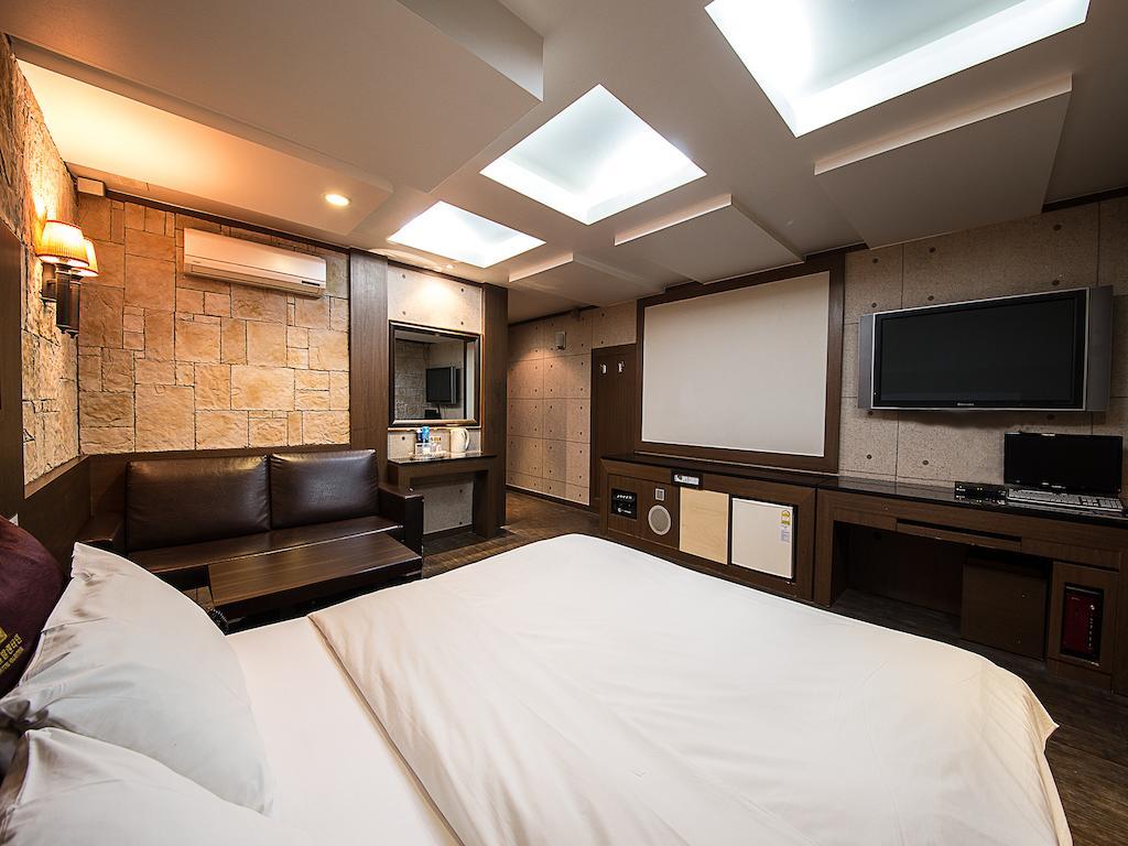 Hotel Valentine Gwangmyeong Δωμάτιο φωτογραφία